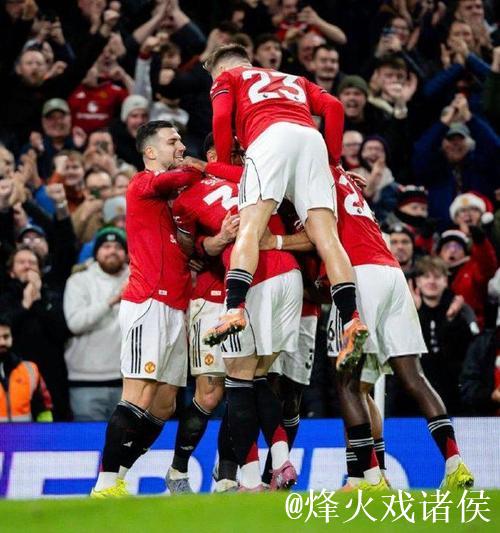 曼联平伯恩茅斯4-4,B费表现媲美贝克汉姆,阿莫林刷新队史尴尬纪录 曼联平伯恩茅斯4-4,B费表现媲美贝克汉姆,阿莫林刷新队史尴尬纪录